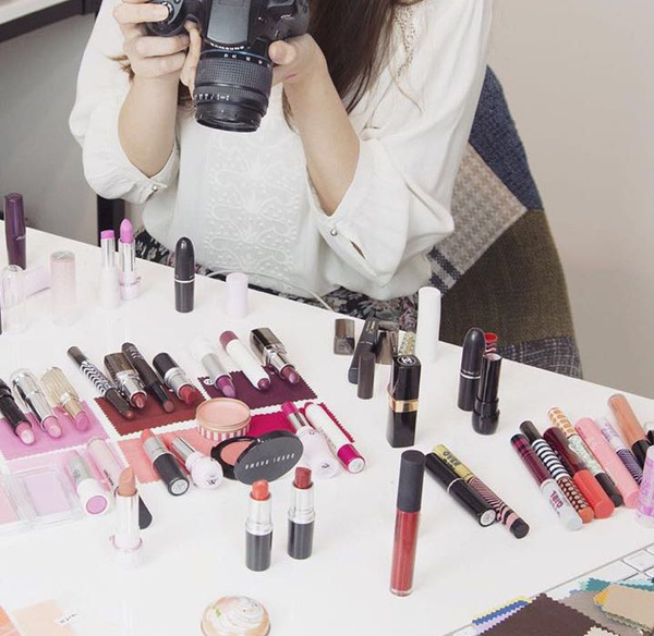 Những "người đẹp phấn son" gốc Á được ái mộ nhất - 9