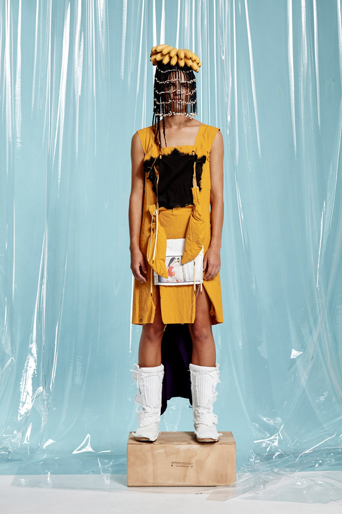 Vui mắt với họa tiết quả chuối của Bernhard Willhelm - 2