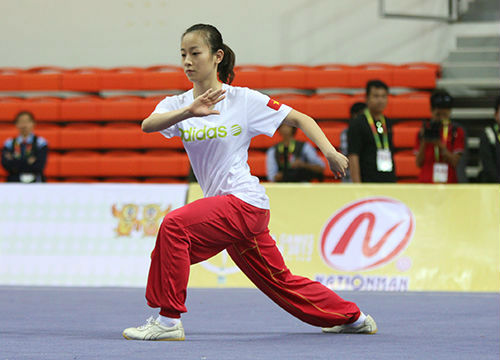 10 nữ VĐV sắc nước hương trời của làng thể thao Việt - 7