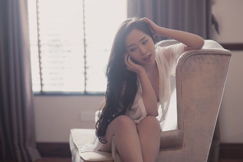 "Cá sấu" Quỳnh Nga khoe cơ thể gợi cảm với nội y - 8