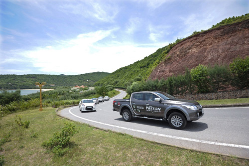 Chùm ảnh đẹp: 2000km xuyên Việt cùng Mitsubishi Caravan 2015 - 3