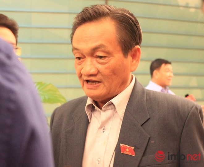 Bán "bò sữa tỷ đô" không để ăn tiêu hết - 1