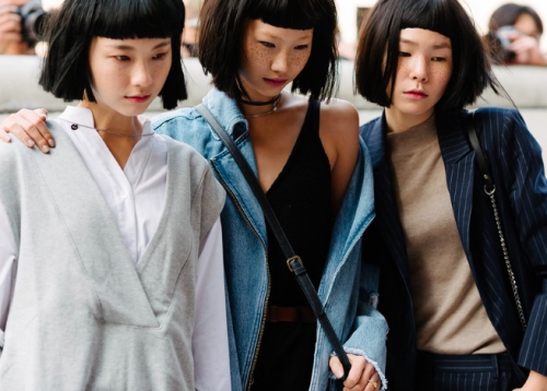 Tín đồ Hàn chơi đùa với thời trang trên phố Seoul - 11