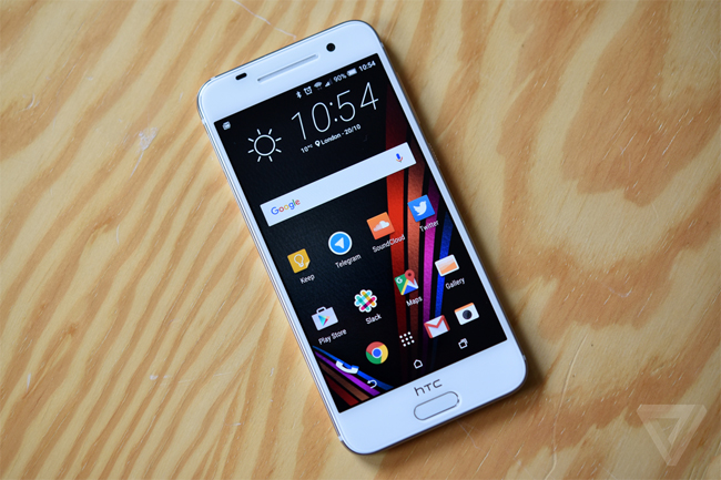 HTC One A9 sở hữu thiết kế sang trọng không kém bất kỳ smartphone cao cấp nào, trong khi mức giá khiến nhiều người bất ngờ.