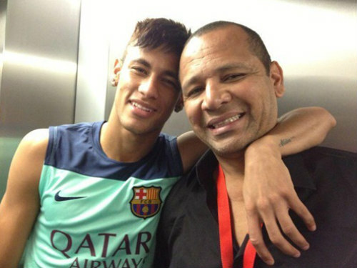 Sao 360 độ 23/10: Ronaldo khoe siêu xe mới - 3