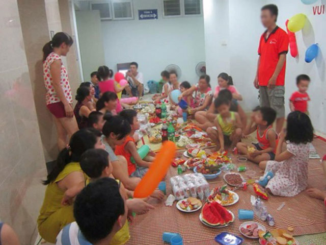 Tiệc hành lang chung cư có thể gây... mất tình cảm - 2
