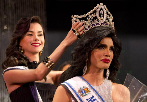 Kỳ lạ: Cuộc thi hoa hậu đồng tính tại Venezuela - 1