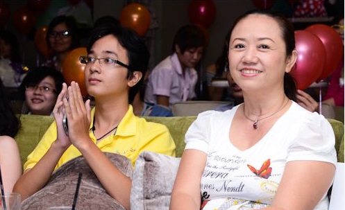 Chỗ dựa vững chắc của Midu sau scandal - 8