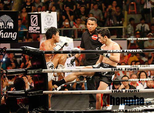 Duy Nhất đả bại võ sĩ Pháp trên sàn Thai Fight - 8