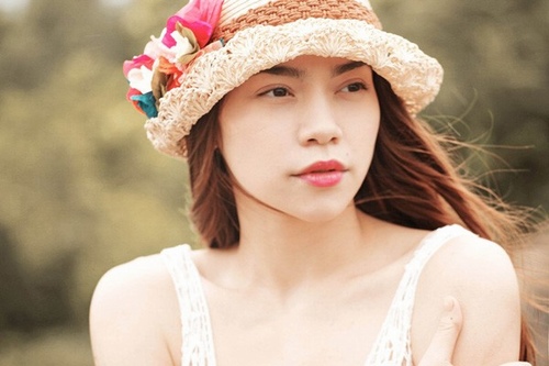 Những shoot hình "liễu yếu đào tơ" của Hà Hồ - 4