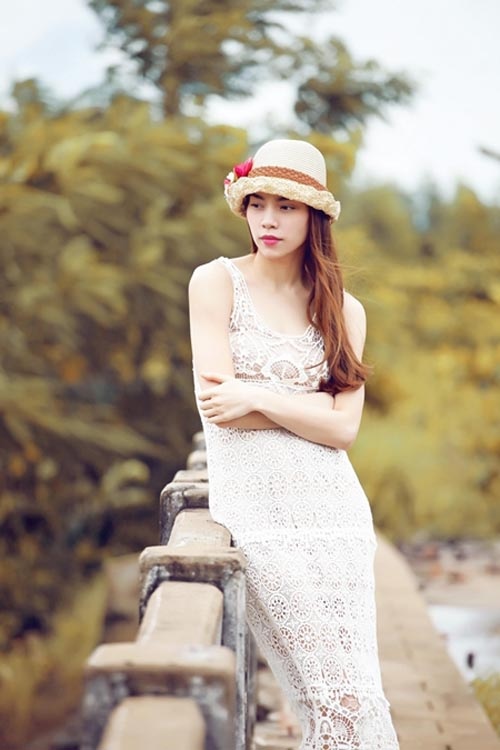 Những shoot hình "liễu yếu đào tơ" của Hà Hồ - 3