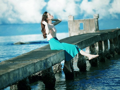 Những shoot hình "liễu yếu đào tơ" của Hà Hồ - 2