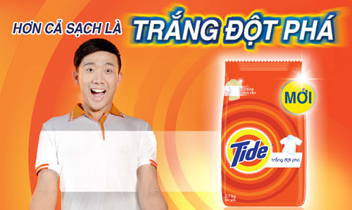 Trấn Thành tự tin với sắc trắng mọi lúc mọi nơi - 4