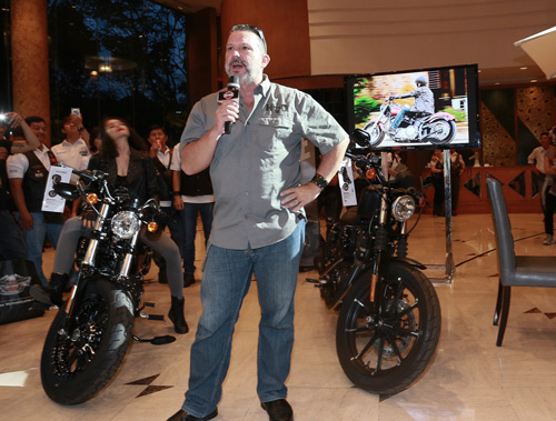 Harley-Davidson tung một loạt dòng Cruiser 2016 - 1