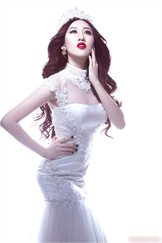 Những mỹ nhân Việt dính scandal thi sắc đẹp "chui" - 3