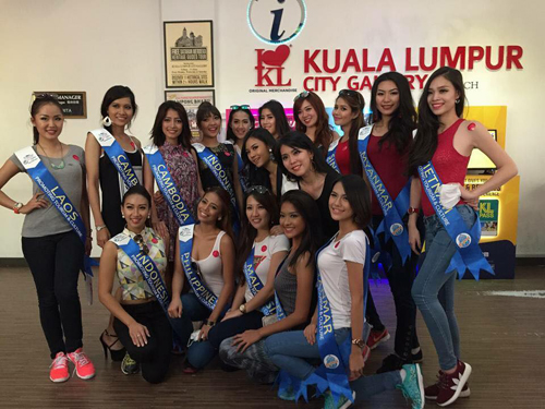 Những mỹ nhân Việt dính scandal thi sắc đẹp "chui" - 4