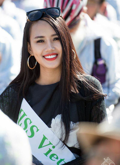 Những mỹ nhân Việt dính scandal thi sắc đẹp "chui" - 10