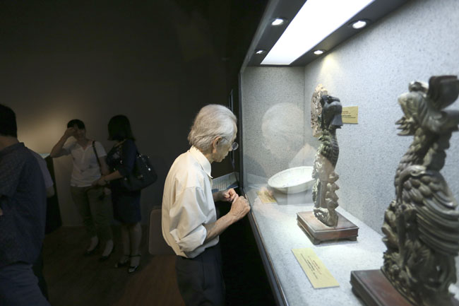 Chiêm ngưỡng linh vật Việt Nam bằng vàng ròng - 17