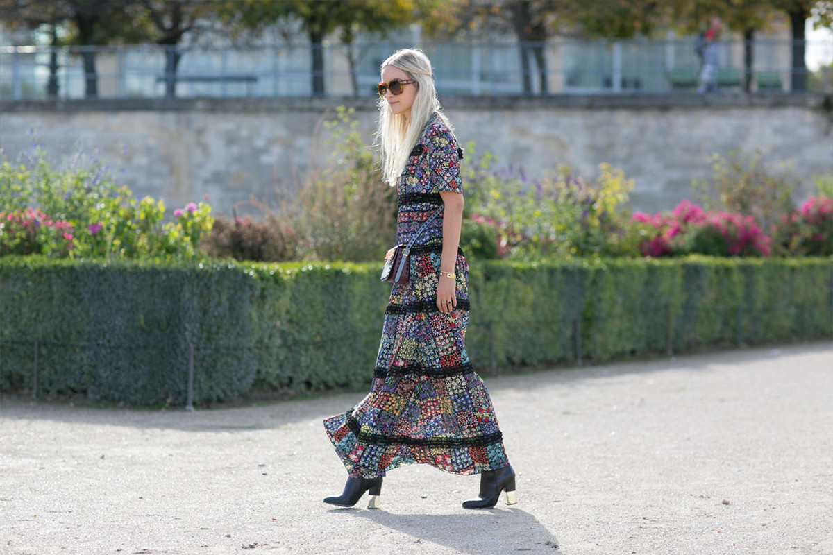 Những bộ cánh "ngắm là ghiền" trên phố Paris - 12