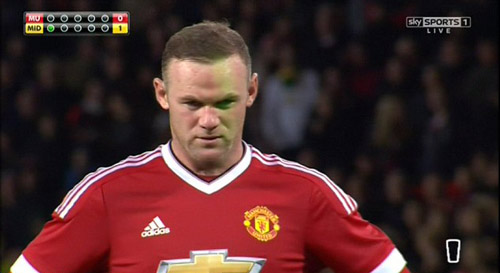 Rooney bị "ám hại ngầm" trước khi sút 11m - 1