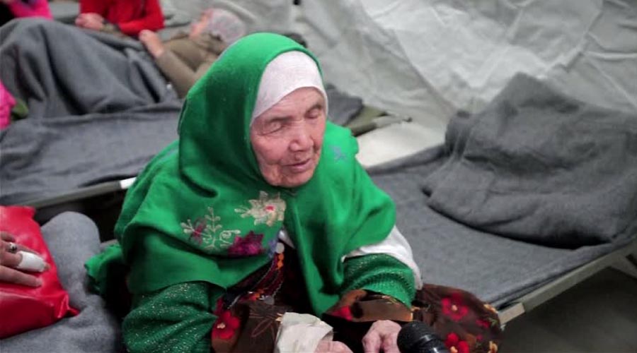 Cụ bà 105 tuổi đi bộ 20 ngày đến kiệt sức tìm nơi tị nạn - 1