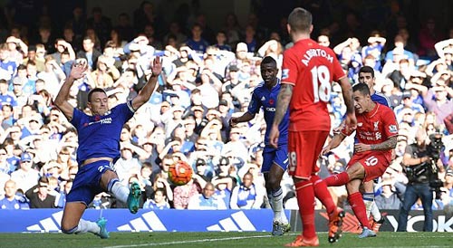 Coutinho rực sáng, đẩy Chelsea vào bể khổ - 1