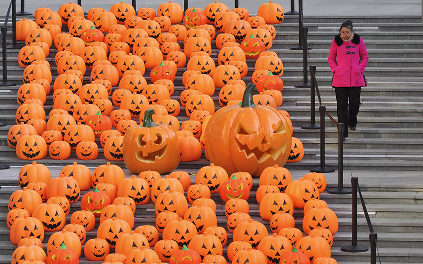 Không khí ma quái trong lễ hội Halloween trên khắp TG - 6