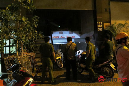 Bị kiểm tra, chủ nhà hàng “nhốt” tiếp viên và khách - 2