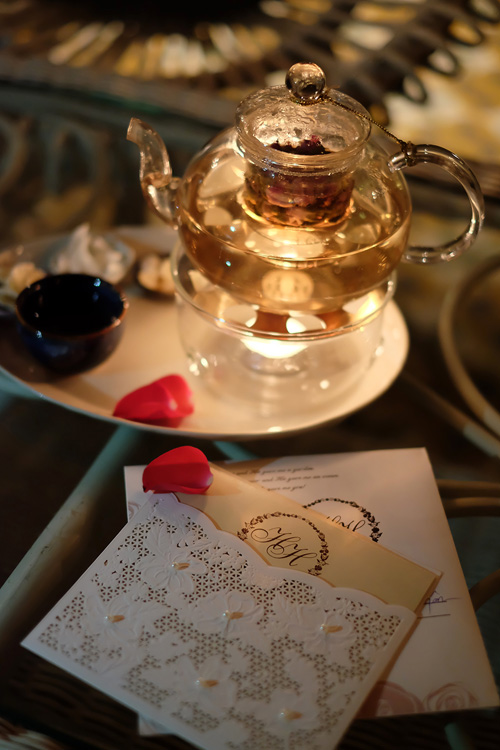 Hé lộ thiệp cưới lãng mạn của Diễm Hương - 2