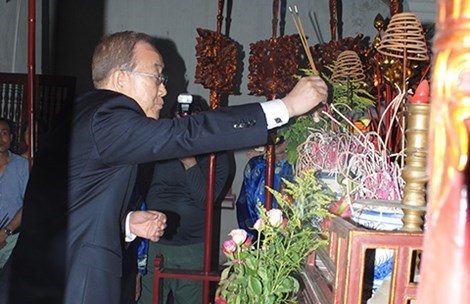 Phó Thủ tướng Phạm Bình Minh: Ông Ban Ki-moon đã đến nhà thờ họ Phan Huy - 1