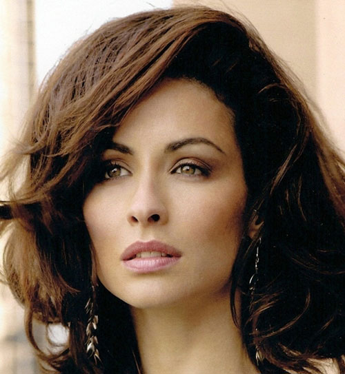 Những góc khuất chưa có hồi kết trong làng "chân dài" - 6