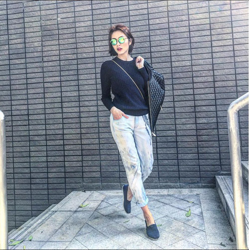 Facebook sao 3/11: Elly Trần "nổi như cồn" ở nước ngoài - 10