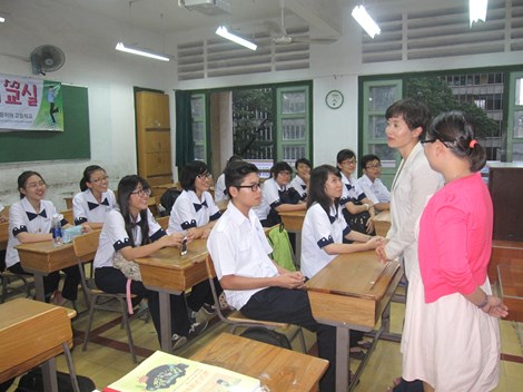 Đưa tiếng Hàn vào giảng dạy cho học sinh THPT - 1
