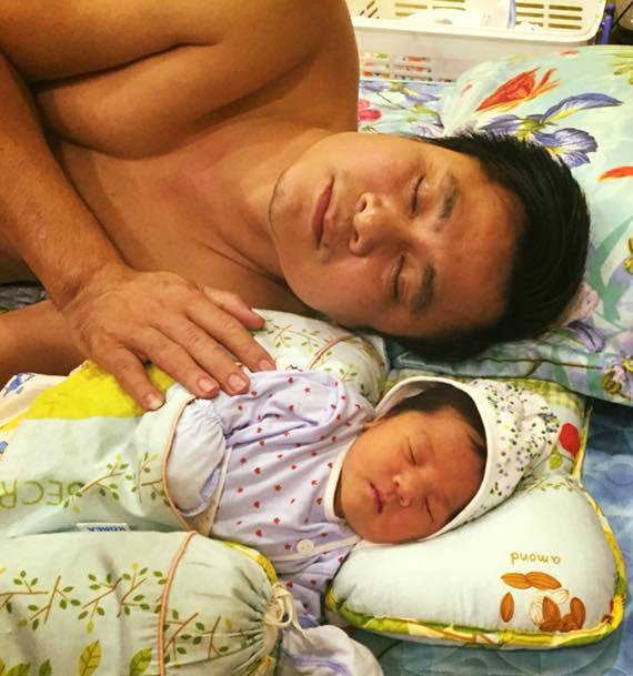 Facebook sao 4/11: Đan Lê trải qua "buổi tối kinh hoàng" - 6