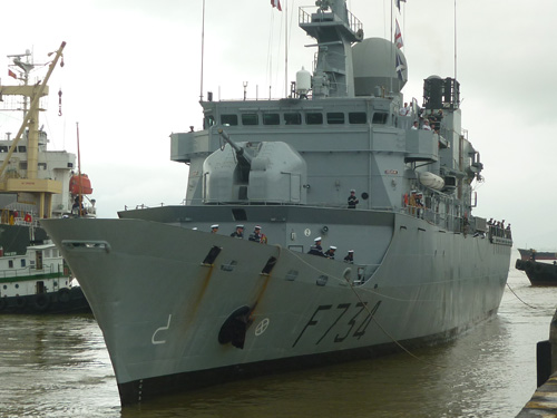 Tàu tuần dương Hải quân Pháp cập cảng Đà Nẵng - 1