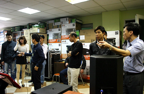 Sự chuyển hướng của thị trường âm thanh Karaoke - Nghe nhạc hiện nay - 4