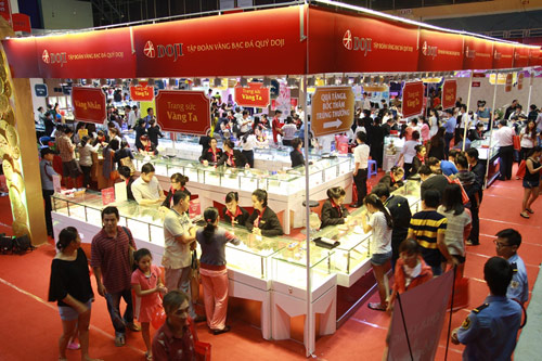 Nhận 10 triệu đồng khi sắm nhẫn cưới DOJI - 6