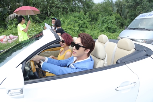 Quỳnh Chi hụt hẫng vì &#34;nụ hôn dở dang&#34; với B Trần - 8