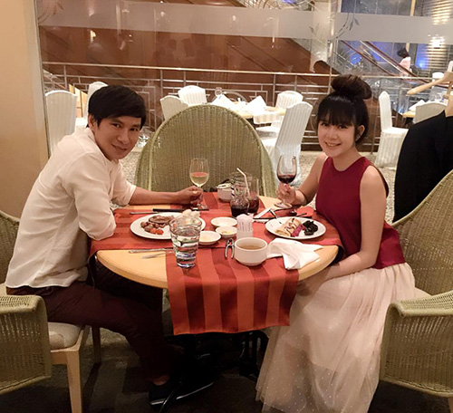 Facebook sao 6/11: Midu tái xuất sau scandal "bị cắm sừng" - 11