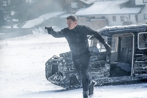 &#34;007: Spectre&#34; có đủ đặc sản nhưng vẫn thấy &#34;thòm thèm&#34; - 2