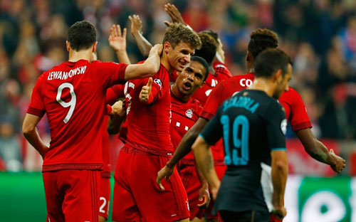 Bayern - Stuttgart: Đến sàn diễn của Muller - 1
