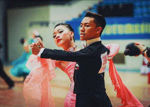Cô gái 16 tuổi giành HCB giải Vô địch dancesport châu Á - 9