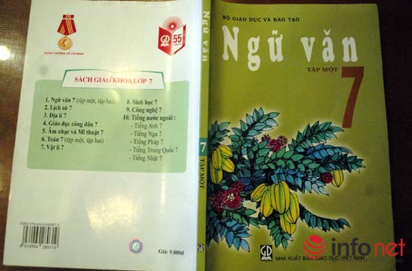 Phụ huynh sốc với bản dịch mới của bài thơ Sông núi nước Nam trong SGK lớp 7 - 1