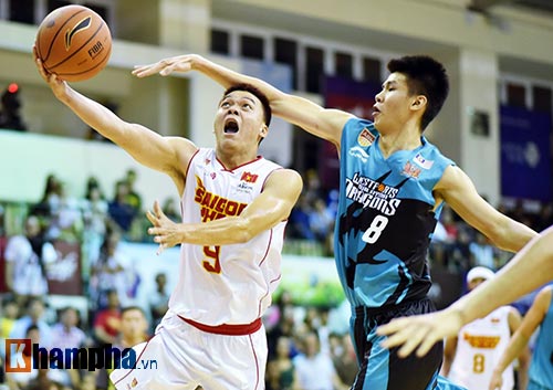 Bóng rổ: 5 phút "nghẹt thở" của Saigon Heat - 5