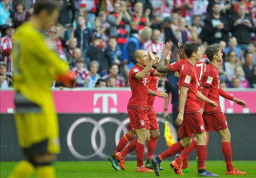 Bayern - Stuttgart: Không thể chống đỡ - 1