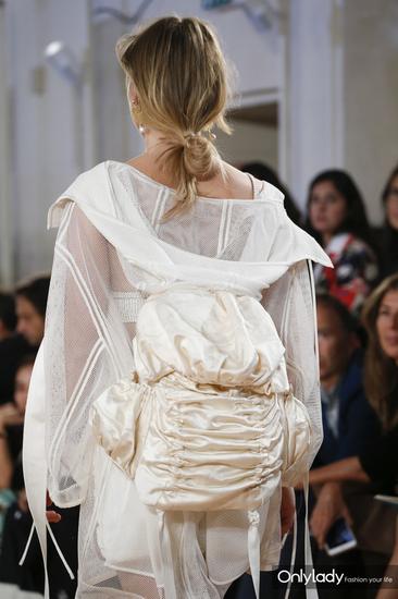 Mê mẩn những mẫu túi đồ hiệu cực chất - 3