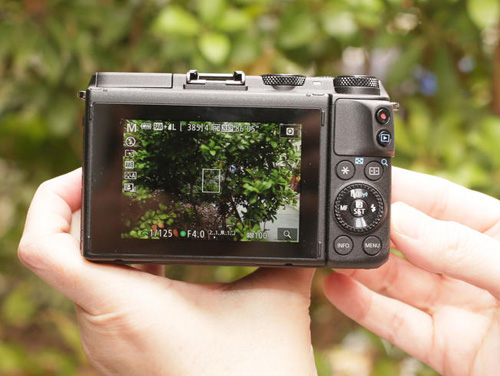 Canon EOS M3: Thiết kế đẹp, hình ảnh chất lượng - 3
