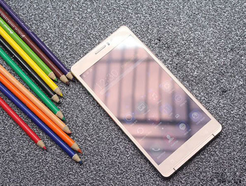 Arbutus AR6 plus - smartphone Nhật vào Việt Nam với giá rẻ - 1