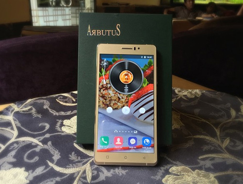 Arbutus AR6 plus - smartphone Nhật vào Việt Nam với giá rẻ - 2