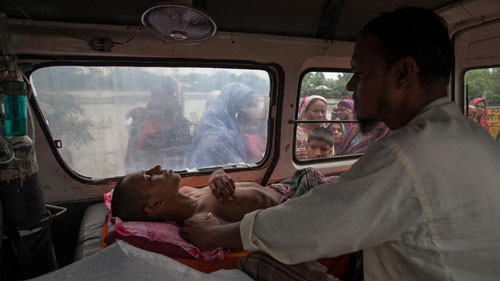 Ảnh: Sống trong cảnh ô nhiễm dễ sợ ở Bangladesh - 14